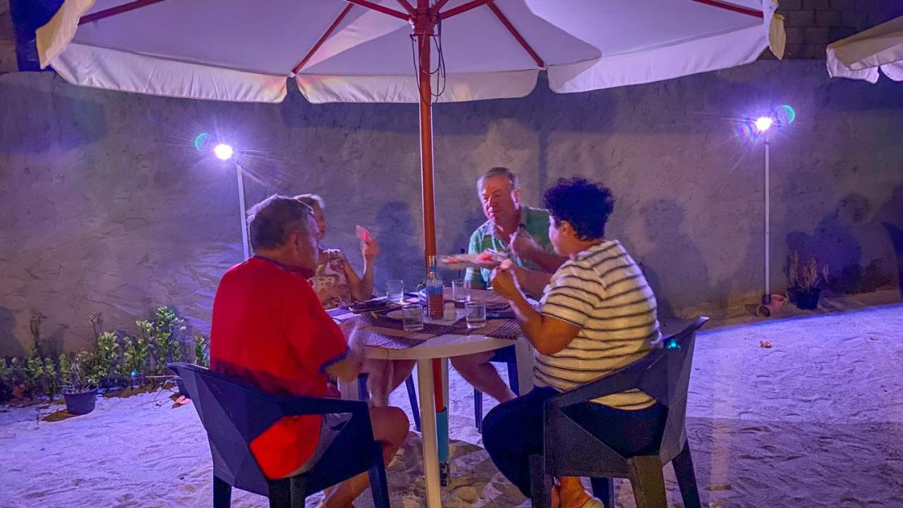 Leisure Inn Guest House Bodufolhudhoo エクステリア 写真