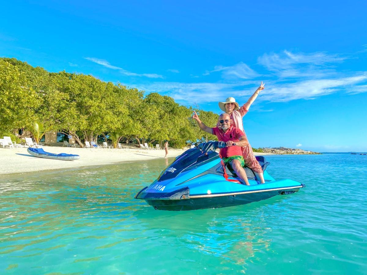 Leisure Inn Guest House Bodufolhudhoo エクステリア 写真