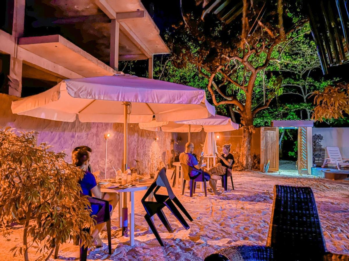 Leisure Inn Guest House Bodufolhudhoo エクステリア 写真