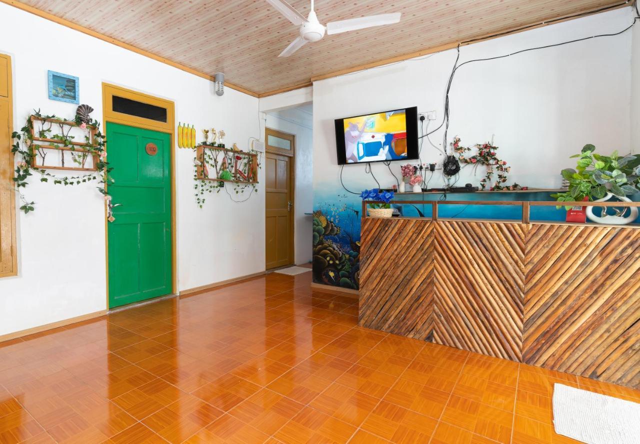 Leisure Inn Guest House Bodufolhudhoo エクステリア 写真